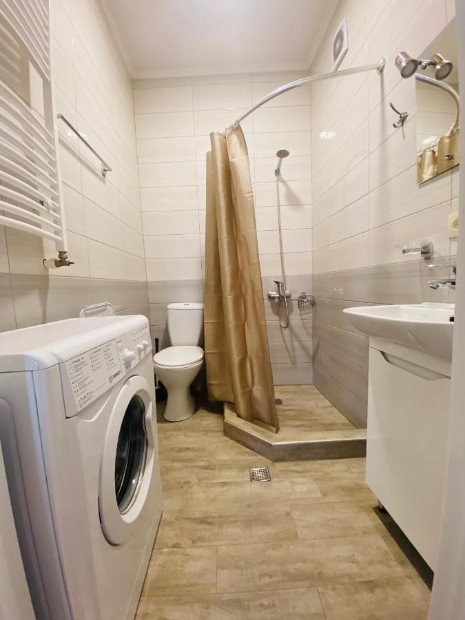 9 Borbalo Street Apartment With Terrace Tbiliszi Kültér fotó