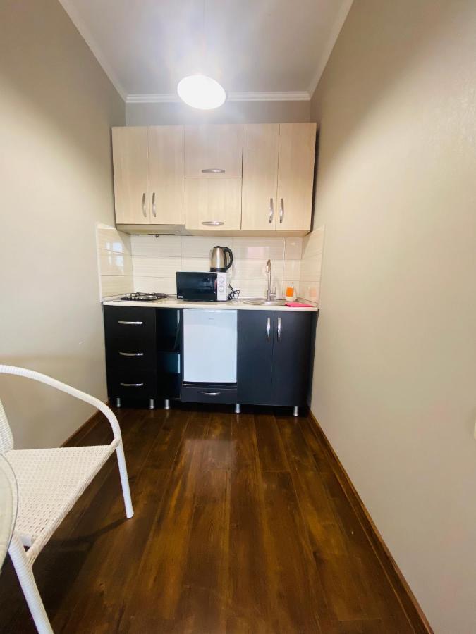 9 Borbalo Street Apartment With Terrace Tbiliszi Kültér fotó